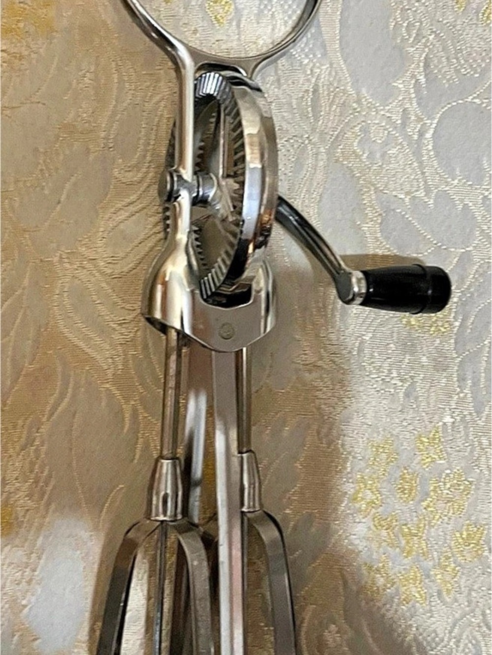 Vintage Hand Crank Egg Beater Silver & Black